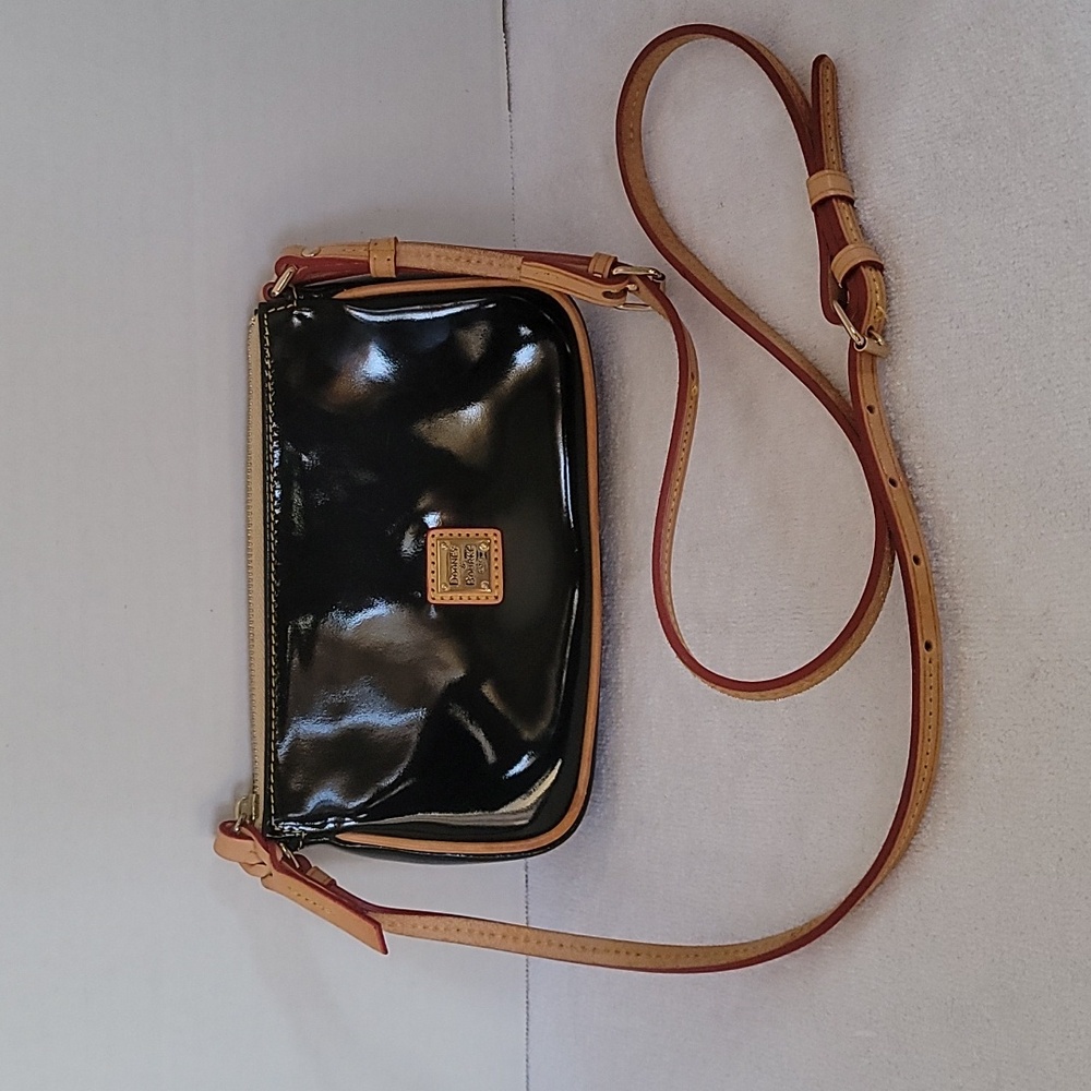 Dooney & Bourke patent Lexi crossbody handbag